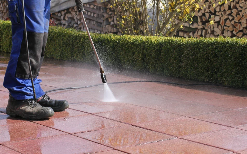 Driveway & Patio Paver Cleaning Services